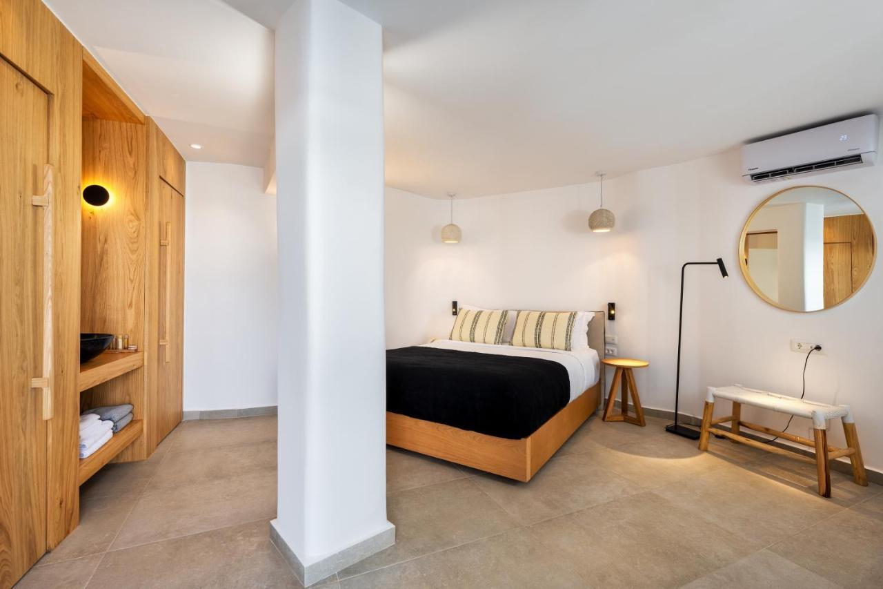 Callia Retreat Suites - Adults Only Firá Buitenkant foto