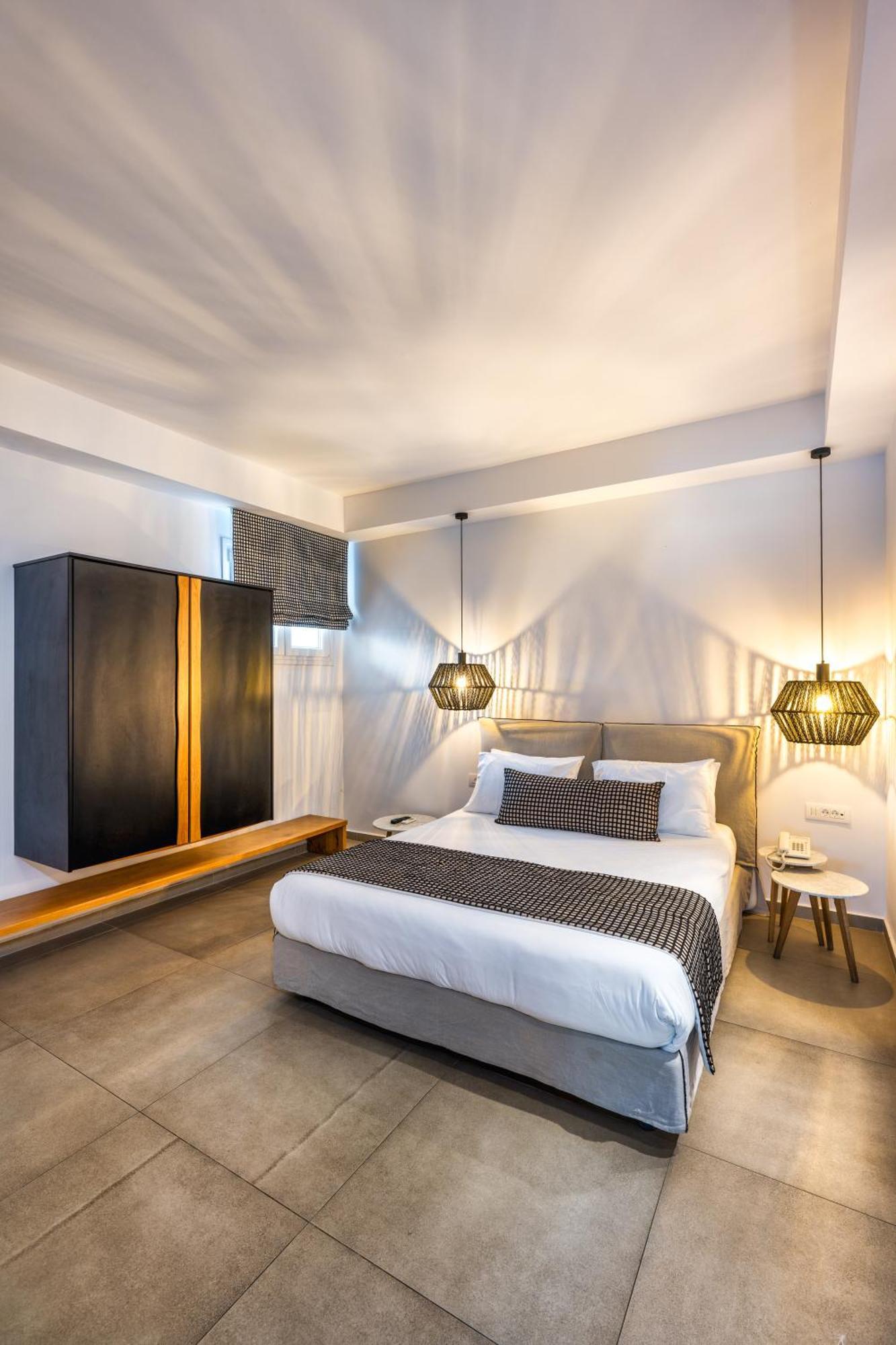 Callia Retreat Suites - Adults Only Firá Buitenkant foto
