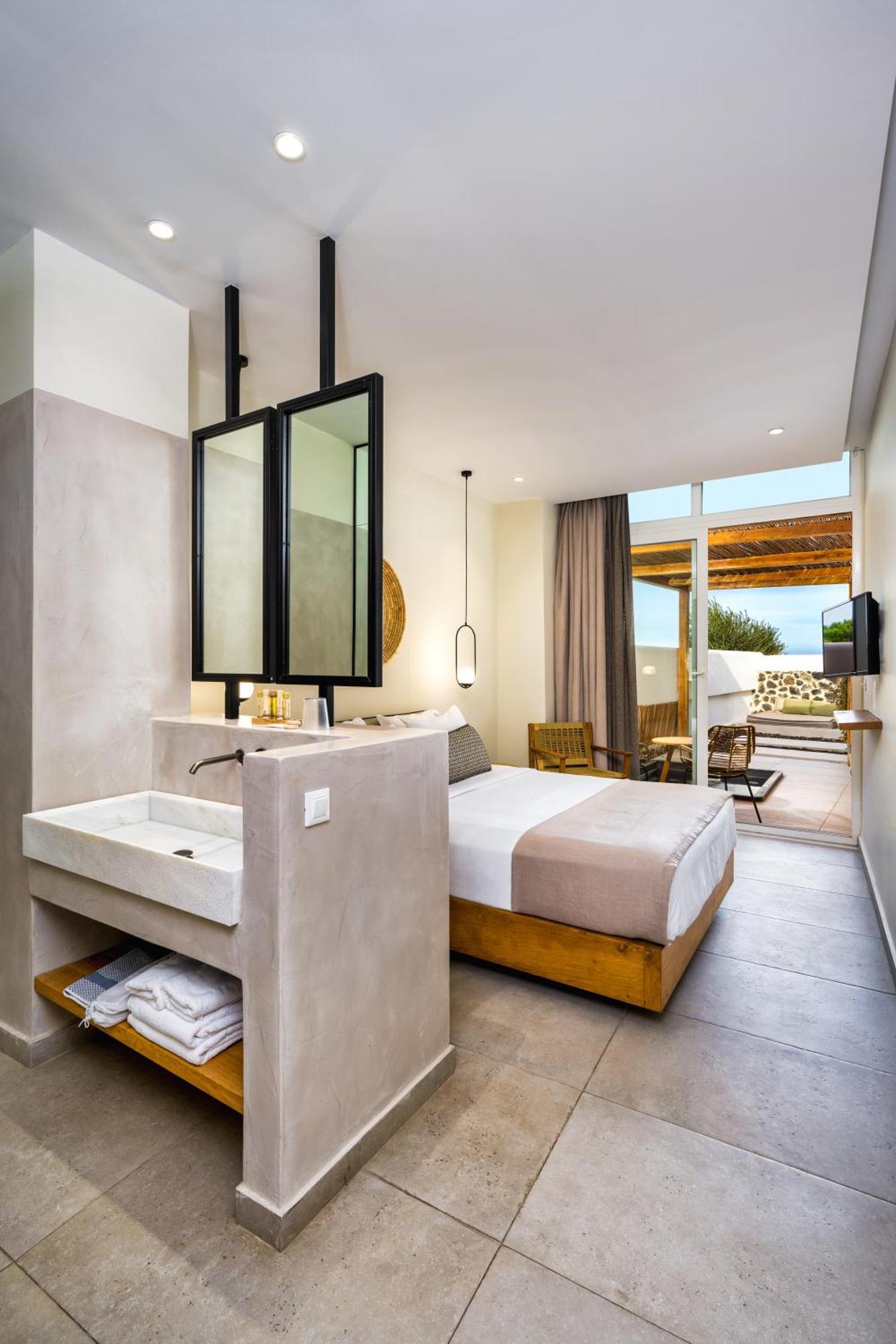 Callia Retreat Suites - Adults Only Firá Buitenkant foto