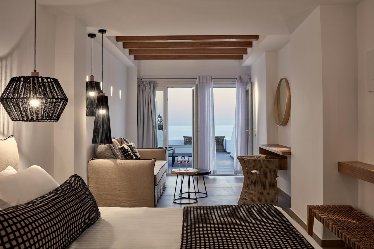 Callia Retreat Suites - Adults Only Firá Buitenkant foto