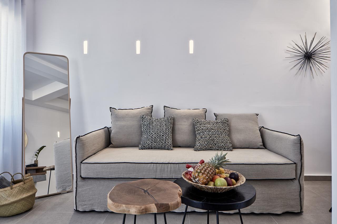 Callia Retreat Suites - Adults Only Firá Buitenkant foto