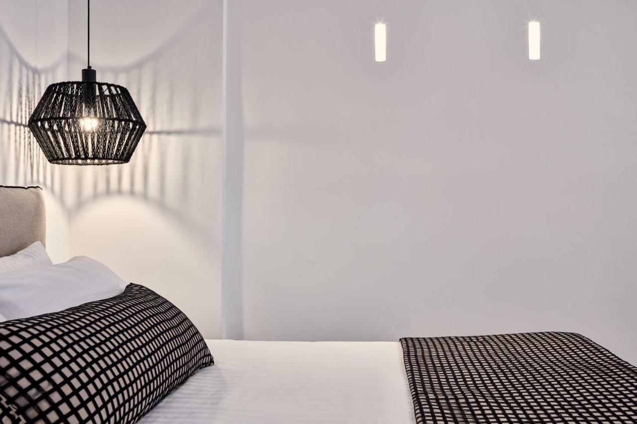 Callia Retreat Suites - Adults Only Firá Buitenkant foto