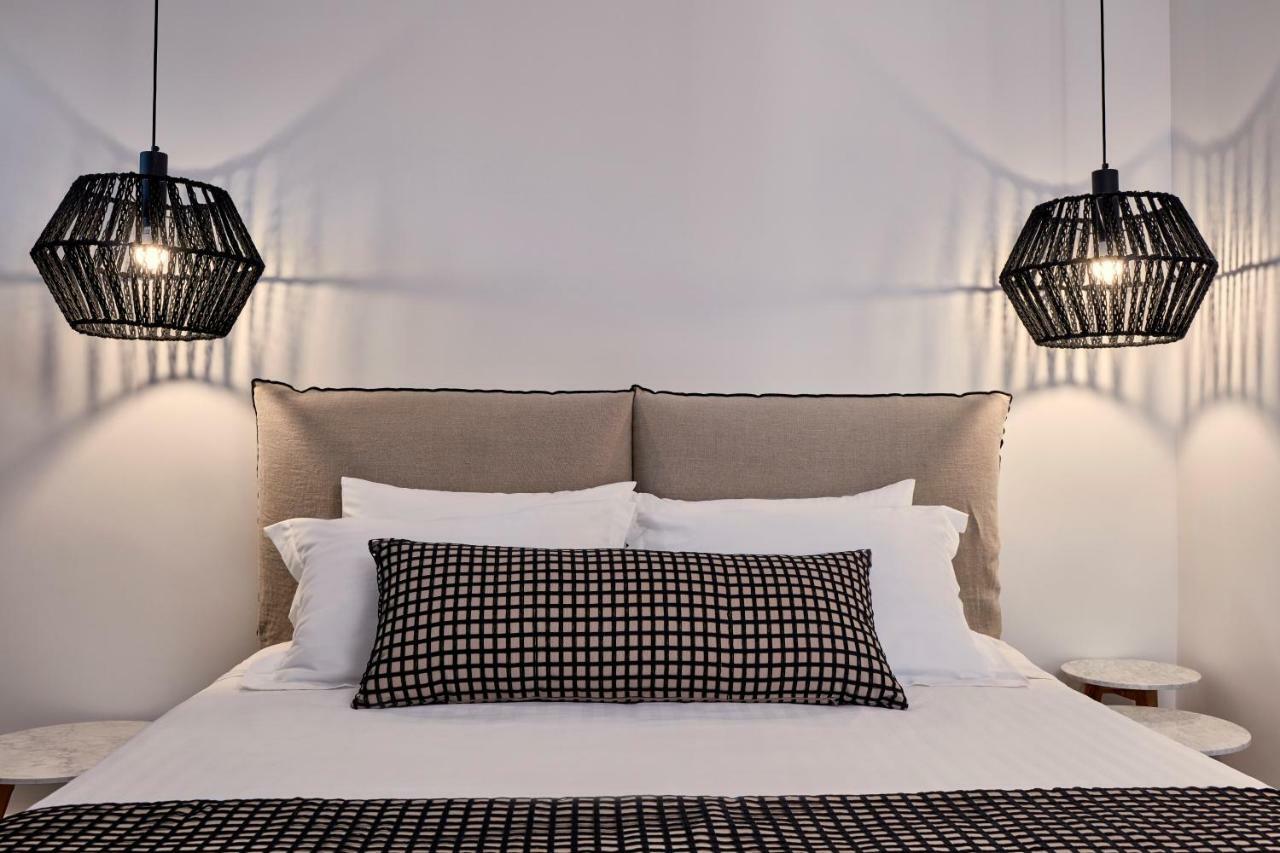 Callia Retreat Suites - Adults Only Firá Buitenkant foto